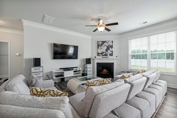 Le Grand Duel : Faire Appel à un Déménageur Local ou Bricoler Son Déménagement ? Avantages et Inconvénients Dévoilés